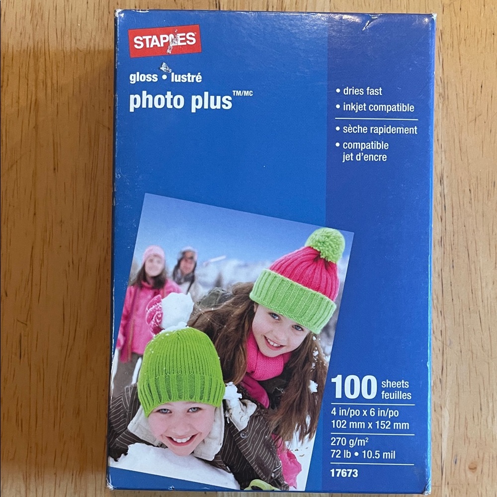 Staples Gloss Photo Plus Paper Inkjet Compatible - 100 Sheets - Blue Box